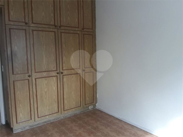 Casa à venda com 3 quartos, 230m² - Foto 10