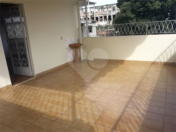 Casa à venda com 3 quartos, 230m² - Foto 26