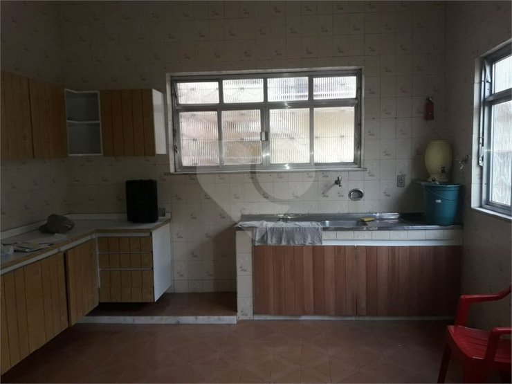 Casa à venda com 3 quartos, 230m² - Foto 19