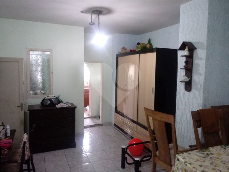 Casa à venda com 2 quartos, 192m² - Foto 2