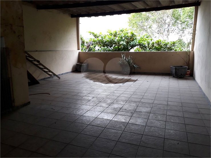 Casa à venda com 2 quartos, 255m² - Foto 16