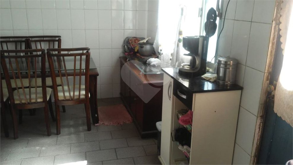 Casa à venda com 2 quartos, 100m² - Foto 22