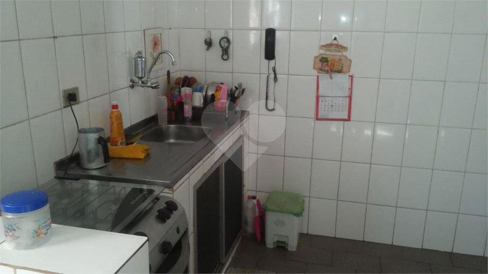 Casa à venda com 2 quartos, 100m² - Foto 19