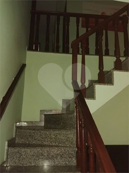 Casa à venda com 4 quartos, 170m² - Foto 4