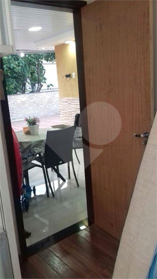 Casa à venda com 2 quartos, 135m² - Foto 21