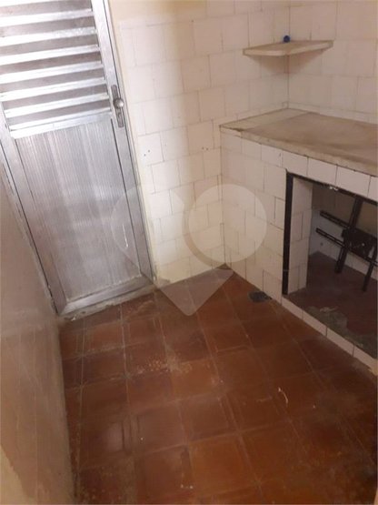 Casa à venda com 1 quarto, 40m² - Foto 13