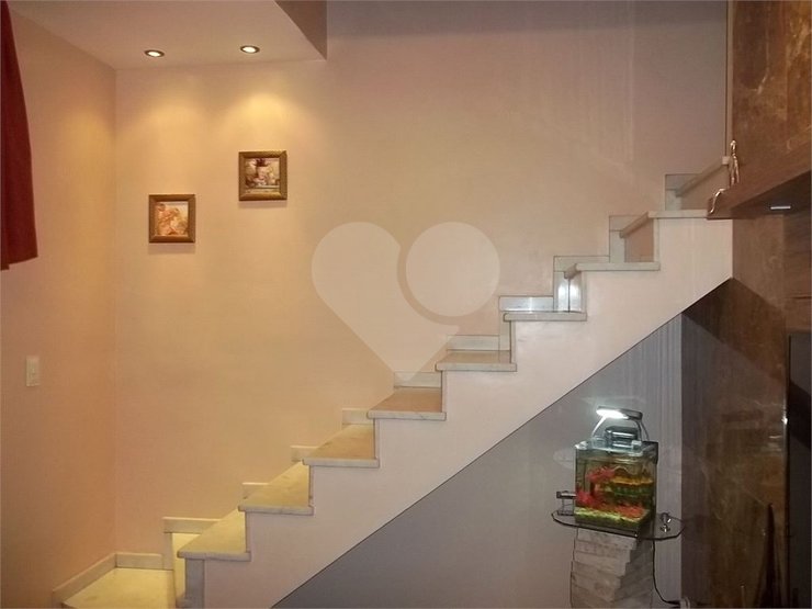 Casa à venda com 2 quartos, 110m² - Foto 4