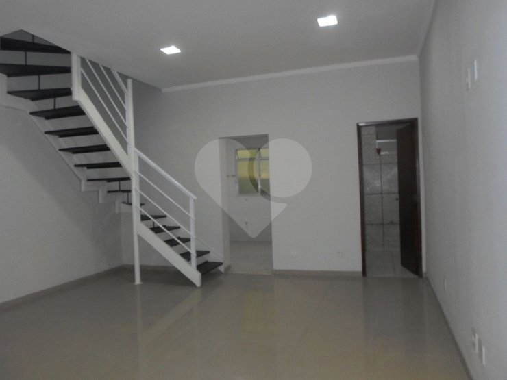 Casa à venda com 2 quartos, 139m² - Foto 8