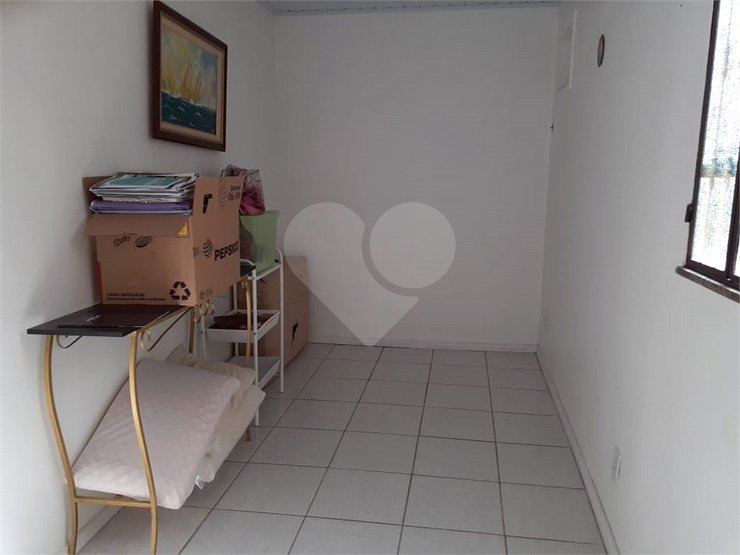 Casa à venda com 1 quarto, 270m² - Foto 15