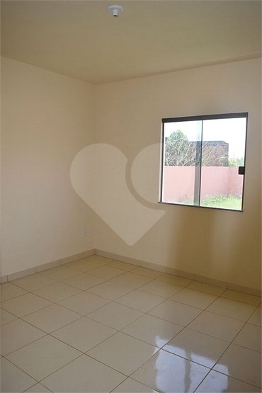 Casa à venda com 2 quartos, 360m² - Foto 8