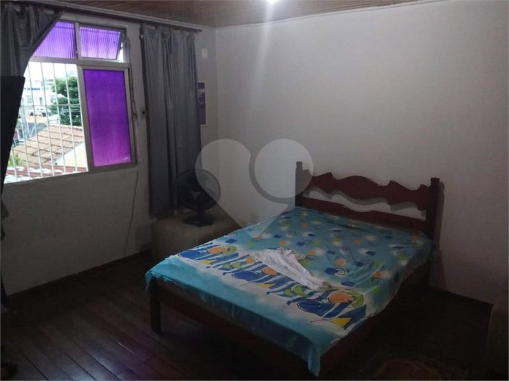 Casa à venda com 4 quartos, 198m² - Foto 12