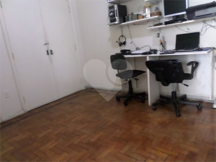 Casa à venda com 4 quartos, 330m² - Foto 21