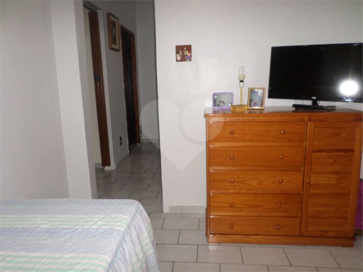 Casa à venda com 3 quartos, 170m² - Foto 12