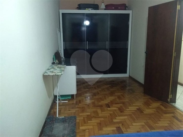 Casa à venda com 4 quartos, 177m² - Foto 19