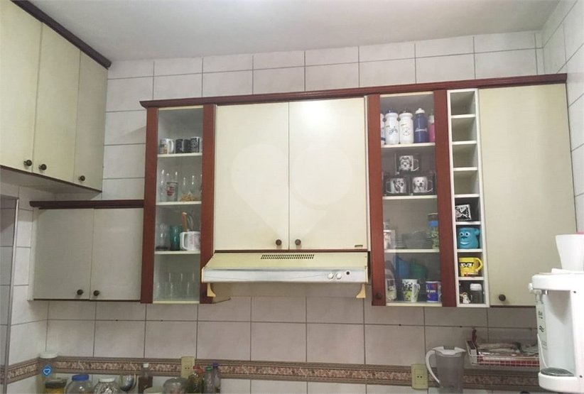 Casa à venda com 4 quartos, 177m² - Foto 8