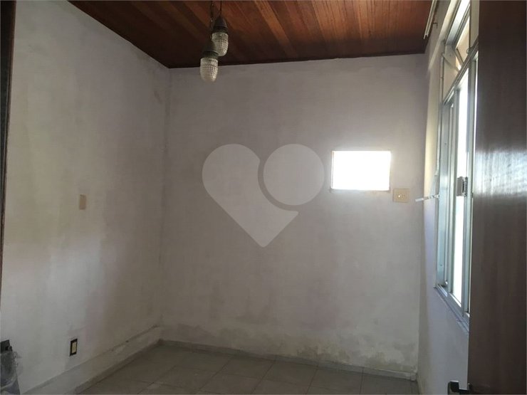 Casa à venda com 4 quartos, 177m² - Foto 34