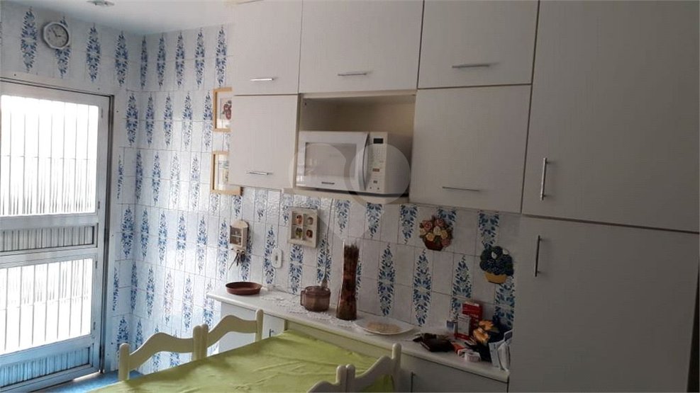 Casa à venda com 3 quartos, 187m² - Foto 16