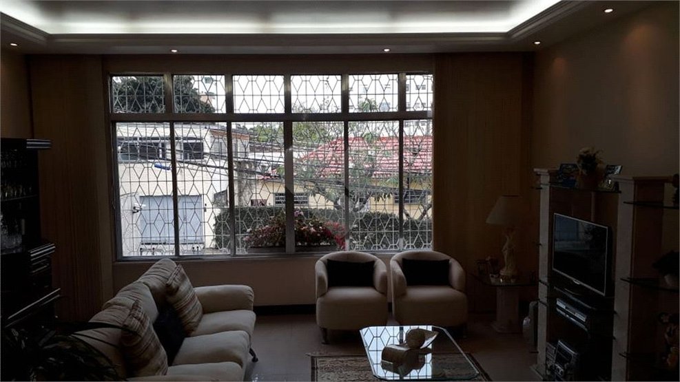 Casa à venda com 3 quartos, 187m² - Foto 4