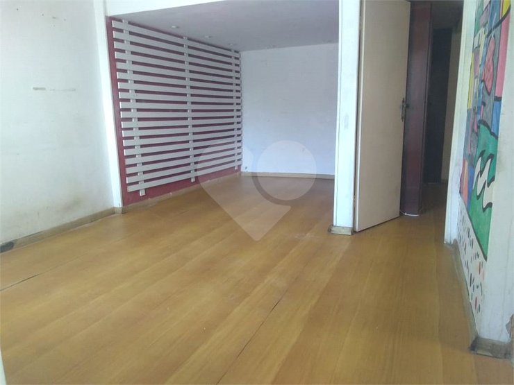 Casa à venda com 3 quartos, 335m² - Foto 41