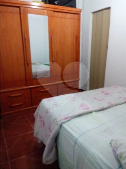 Casa à venda com 1 quarto, 40m² - Foto 9