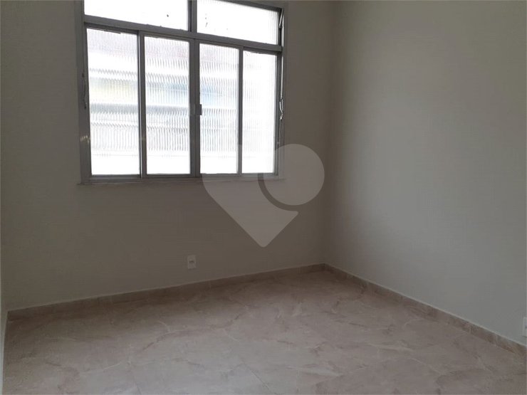 Casa à venda com 2 quartos, 110m² - Foto 12