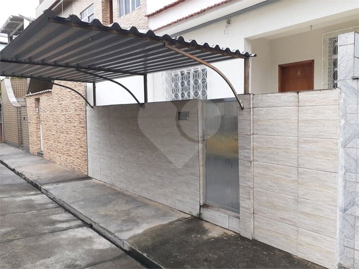 Casa à venda com 2 quartos, 110m² - Foto 32