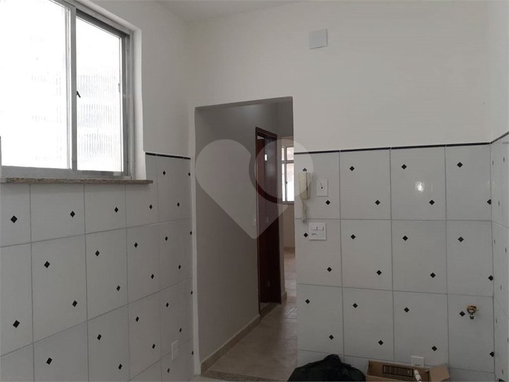 Casa à venda com 2 quartos, 110m² - Foto 17