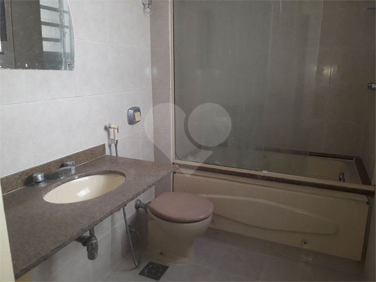 Casa à venda com 4 quartos, 156m² - Foto 14