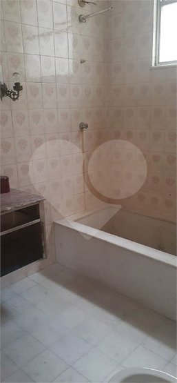 Casa à venda com 5 quartos, 170m² - Foto 23