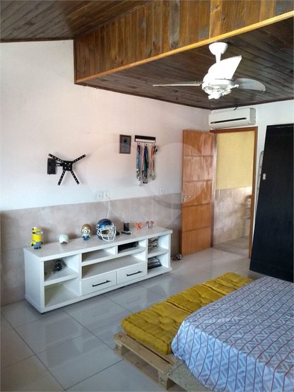 Casa à venda com 4 quartos, 150m² - Foto 14