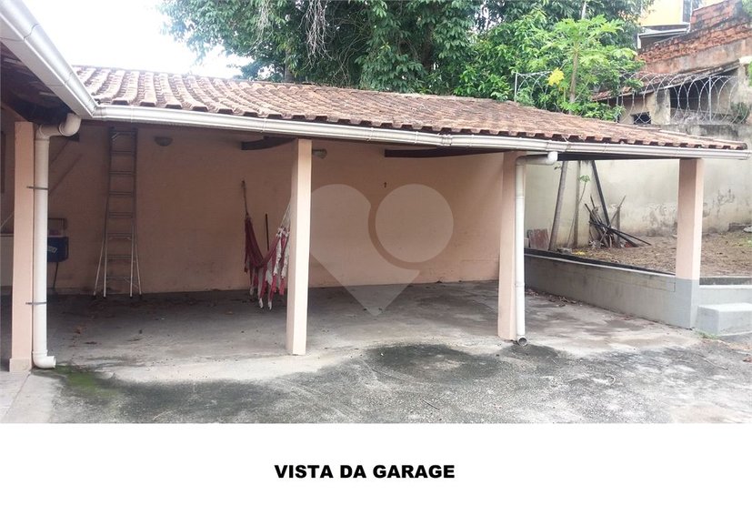 Casa à venda com 3 quartos, 440m² - Foto 14