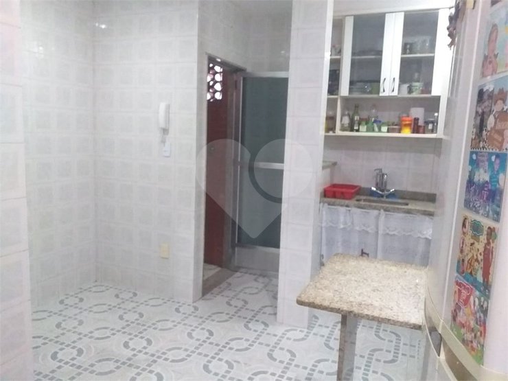 Casa à venda com 2 quartos, 200m² - Foto 10