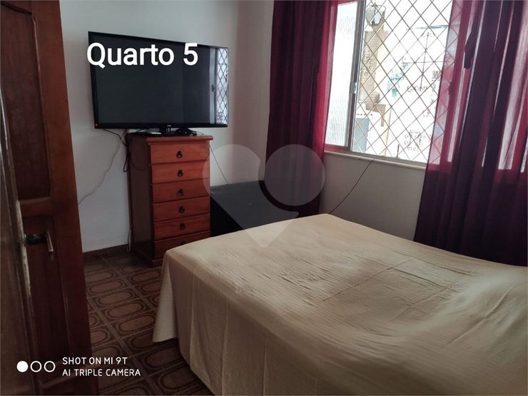 Casa à venda com 4 quartos, 200m² - Foto 12