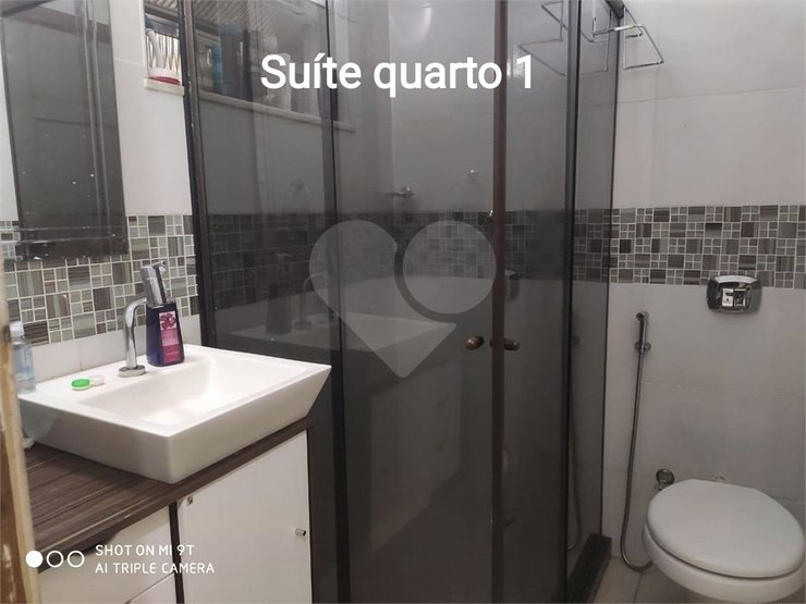 Casa à venda com 4 quartos, 200m² - Foto 13