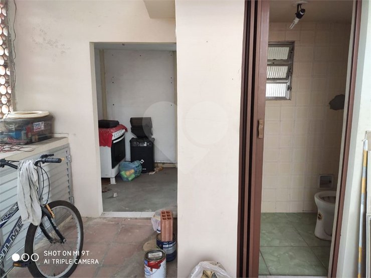 Casa à venda com 4 quartos, 200m² - Foto 19