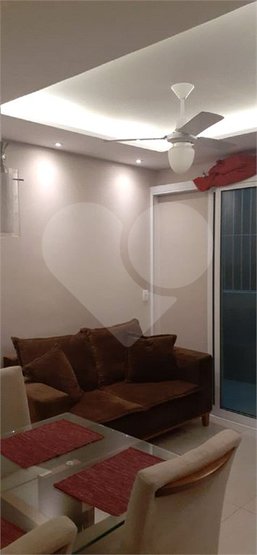 Casa à venda com 2 quartos, 90m² - Foto 3