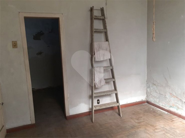 Casa à venda com 1 quarto, 80m² - Foto 5