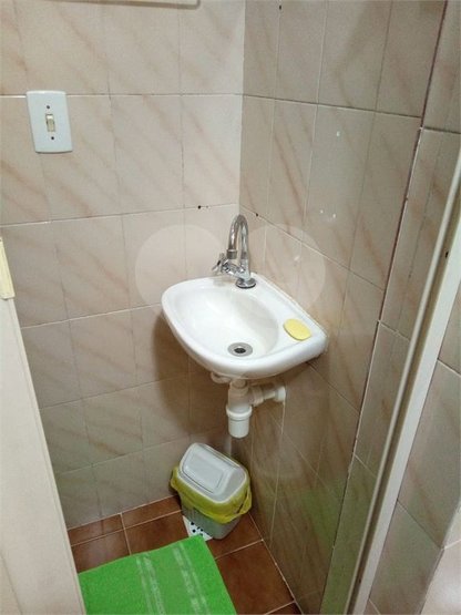 Casa à venda com 2 quartos, 140m² - Foto 25