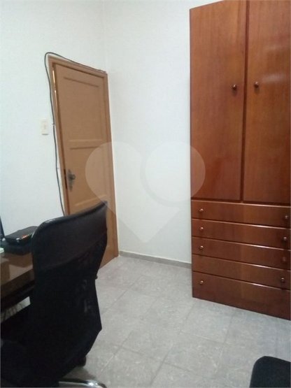 Casa à venda com 2 quartos, 140m² - Foto 12