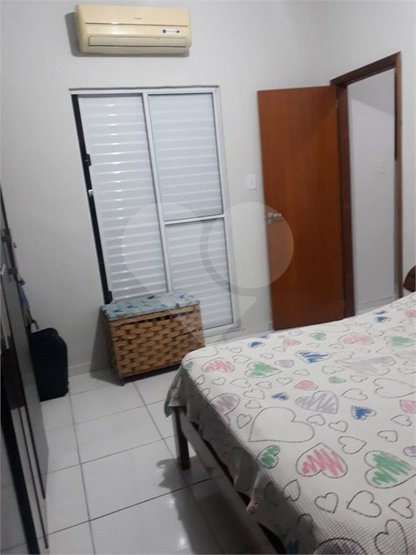 Casa à venda com 3 quartos, 110m² - Foto 17