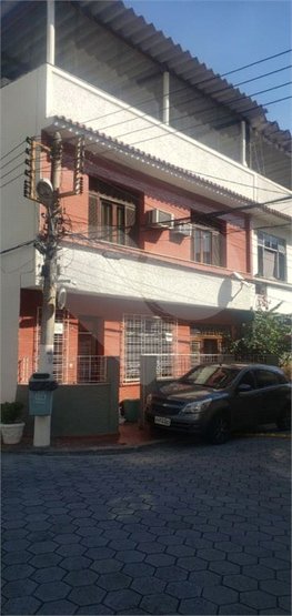 Casa à venda com 3 quartos, 105m² - Foto 2