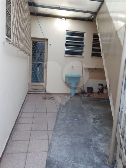 Casa à venda com 3 quartos, 300m² - Foto 18