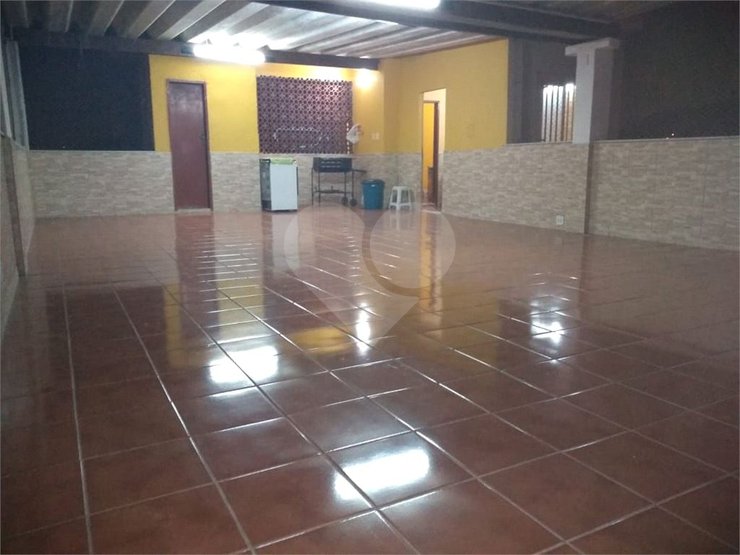 Casa à venda com 3 quartos, 197m² - Foto 21