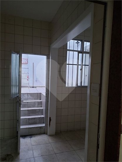 Casa de Condomínio à venda com 3 quartos, 150m² - Foto 27