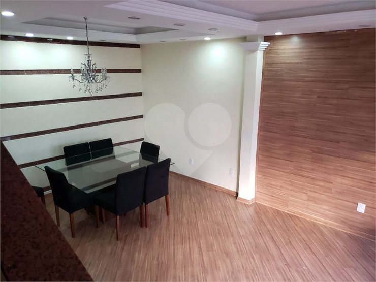 Casa de Condomínio à venda com 3 quartos, 150m² - Foto 2