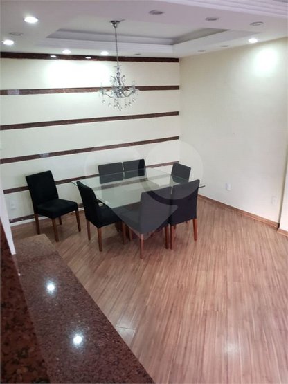 Casa de Condomínio à venda com 3 quartos, 150m² - Foto 1