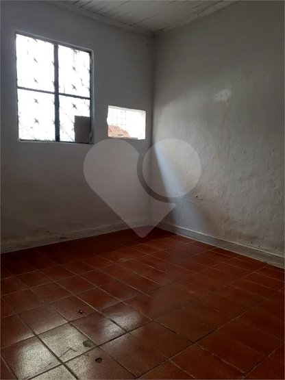 Casa à venda com 2 quartos, 95m² - Foto 2