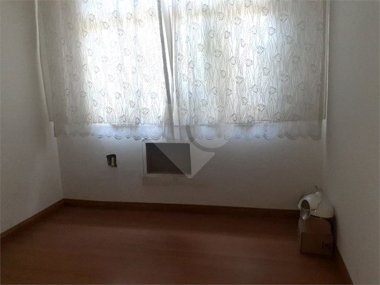 Casa à venda com 4 quartos, 360m² - Foto 21