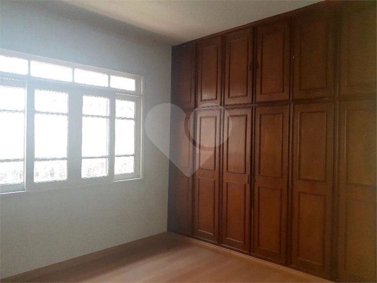 Casa à venda com 4 quartos, 360m² - Foto 16