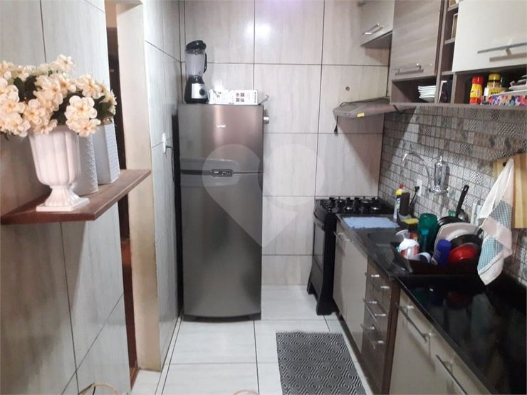 Casa à venda com 2 quartos, 90m² - Foto 9